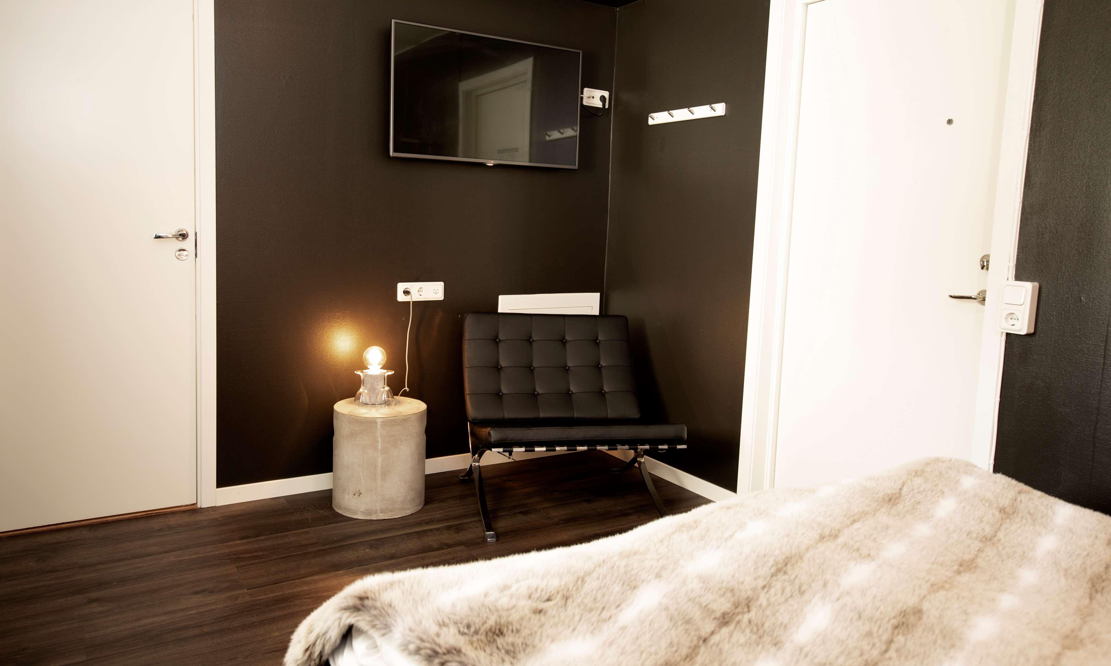 Hotel Sure By Western Algen